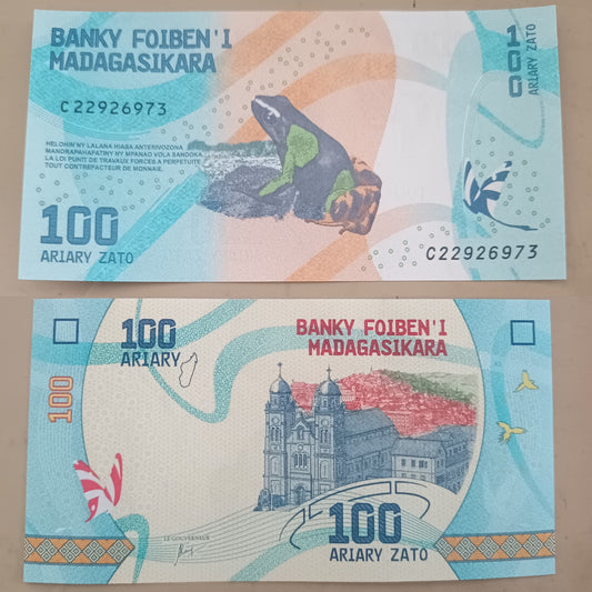 Note J 2 Madagascar 100 Ariary UNC